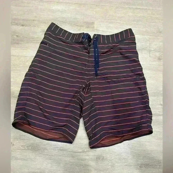 Patagonia brown and orange striped board shorts 38 - Picture 1 of 7